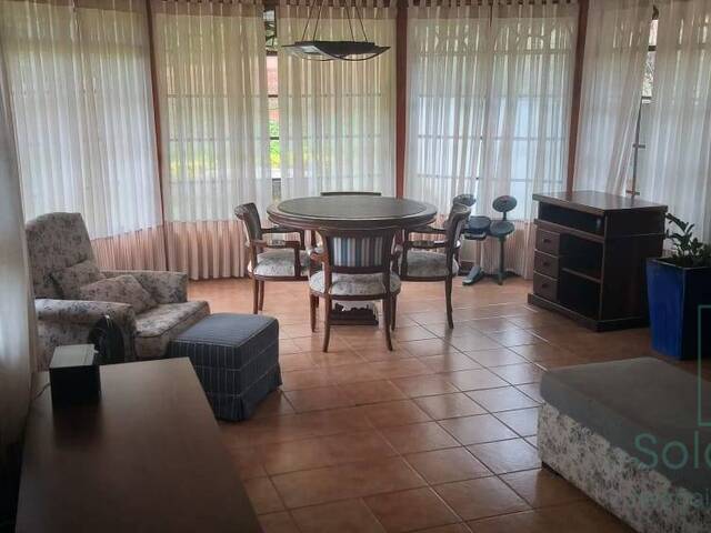 #CH140 - Casa para Venda em Piracaia - SP